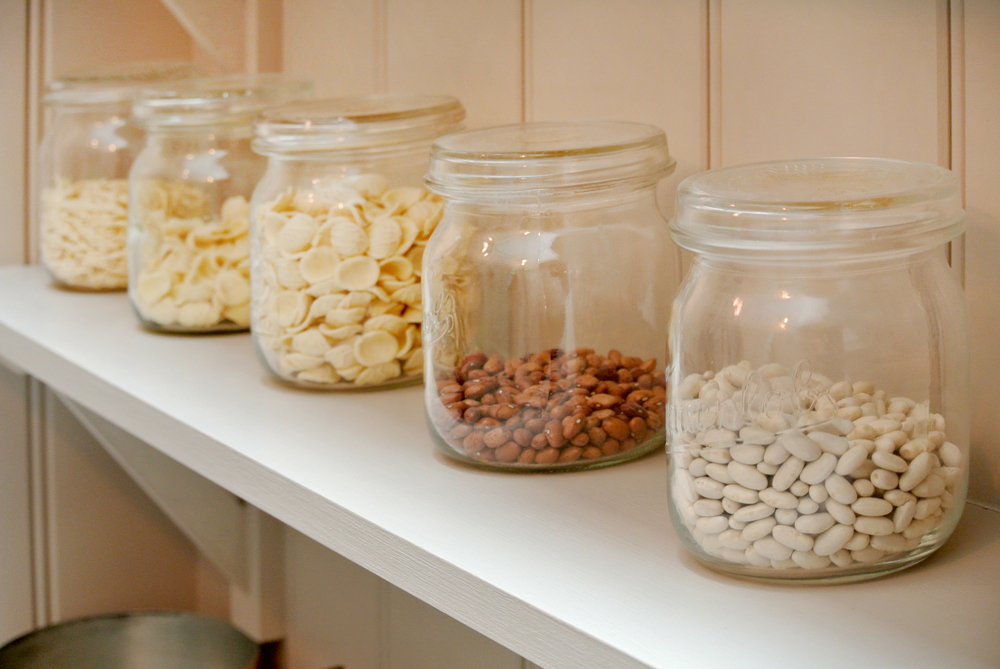 Pantries that Pack a Punch: Transforming Your Kitchen Storage